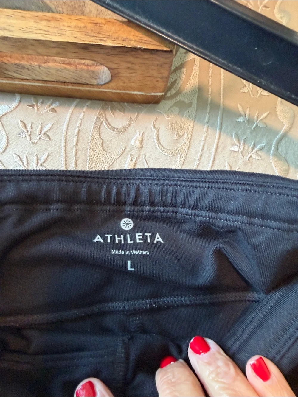 Athleta Black Capri Workout Leggings